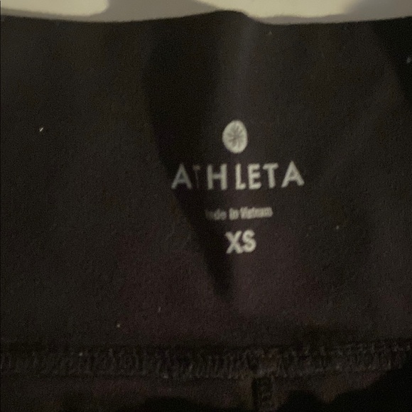 Athleta Black Bermuda Shorts High-Waisted Performance Woman XSmall - Picture 2 of 4